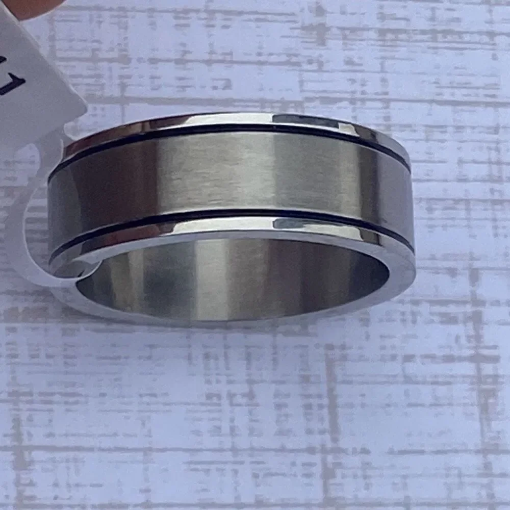 Men’s Stainless Steel Ring Size 11 Silver Band Brushed Center Minimalist